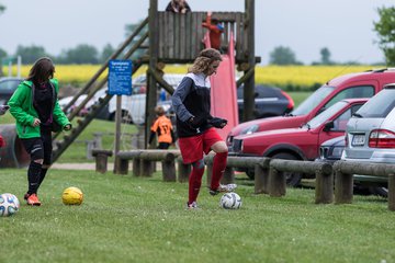 Bild 19 - wCJ SV Steinhorst/Labenz - VfL Oldesloe : Ergebnis: 18:0